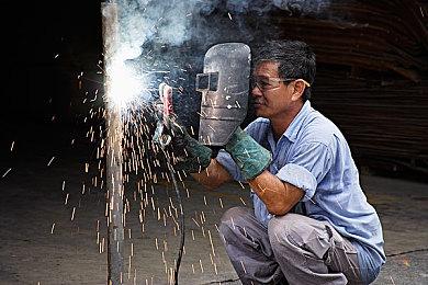 网易多款游戏出现网络故障 官方回应用干冰修好服务器